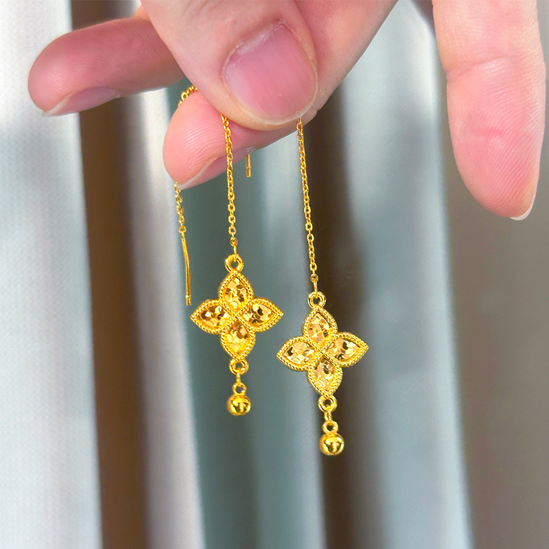 Freshwater Line - Brinco de Ouro 18kt com Trevo